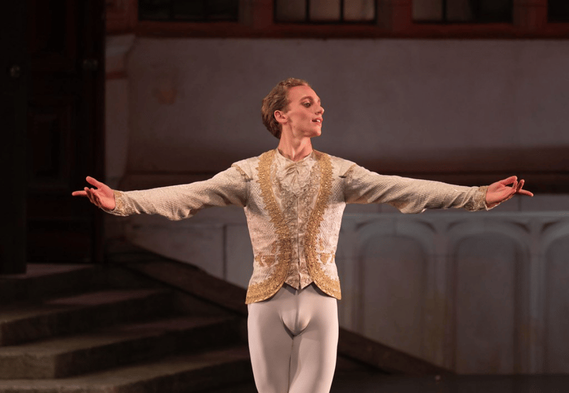 Ivan Malaguti — Classical dancer