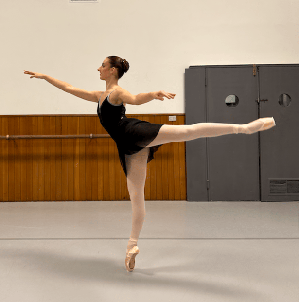 Chiara Bresciani — Classical dancer