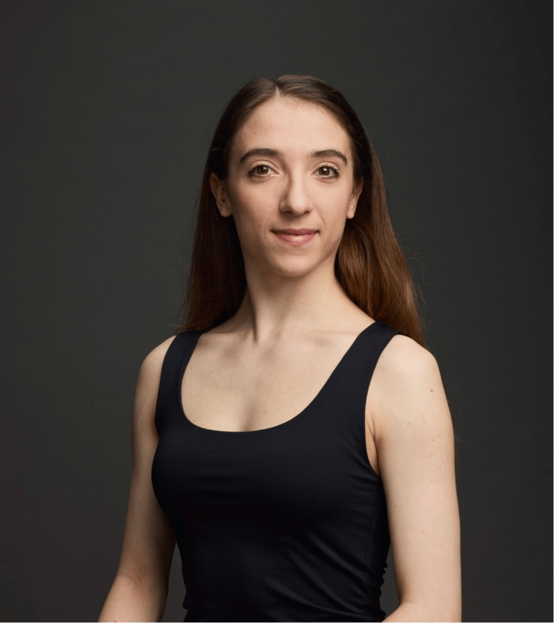 Beatriz Costa — dancer
