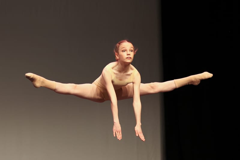Olivia Bastin — Classical dancer, France