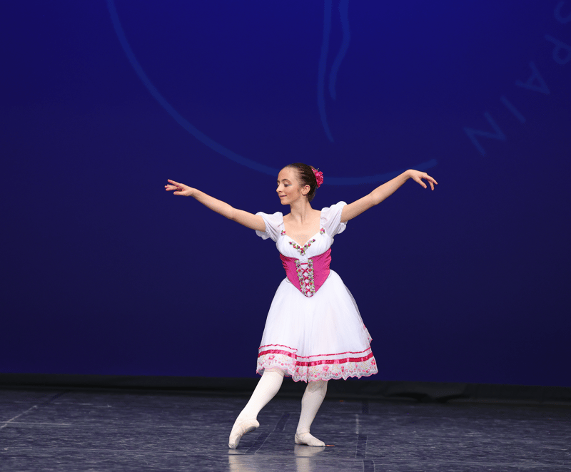 Lillian Marie Sears — Classical dancer, France