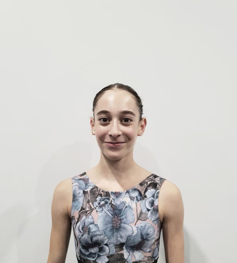 Shachar Vaisvaser — Contemporary dancer, Israel