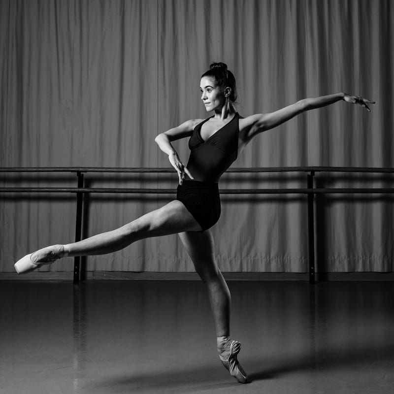 Lauren Draper — Classical dancer