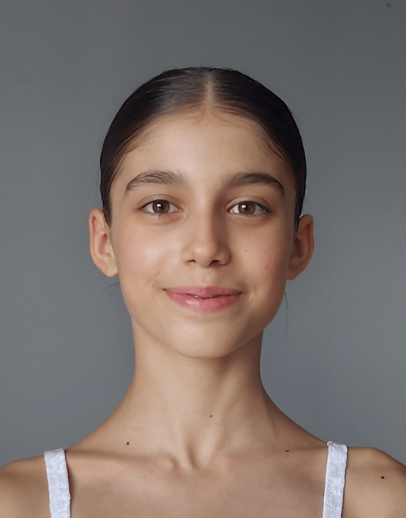 Nihal Yenidunya — Classical dancer, Türkiye