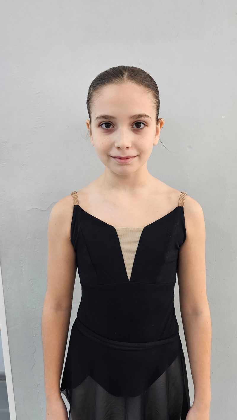 Visan Antonia Monica — Classical dancer, Romania