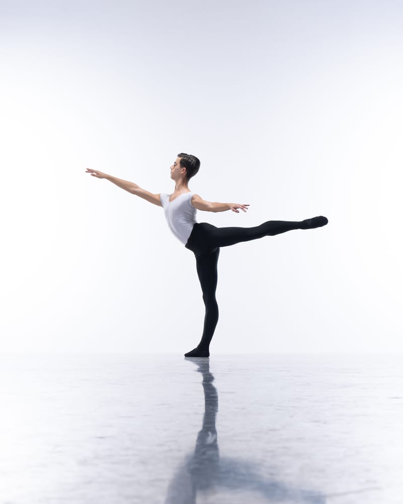 Sergi Suau Gomez — Classical dancer, United Kingdom