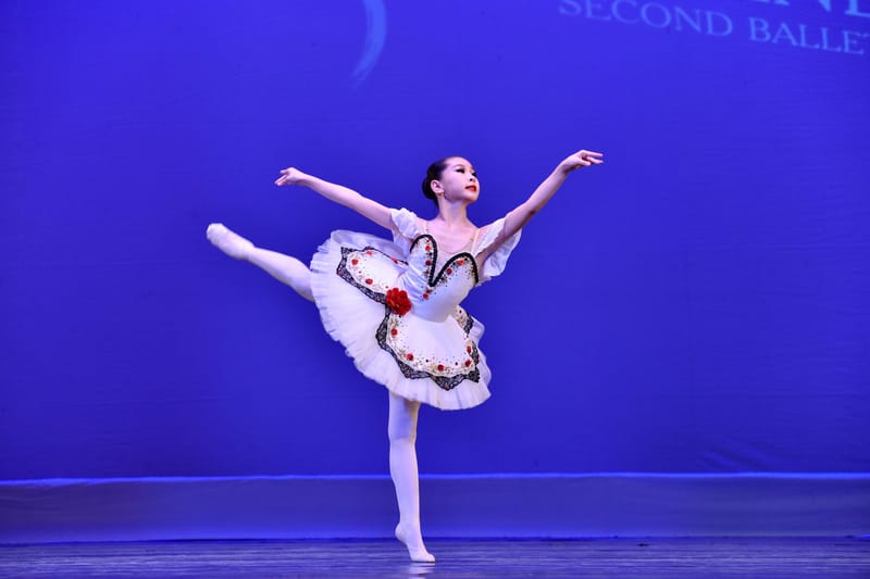Munkhjin Mungunkhuyag — Classical dancer, Mongolia