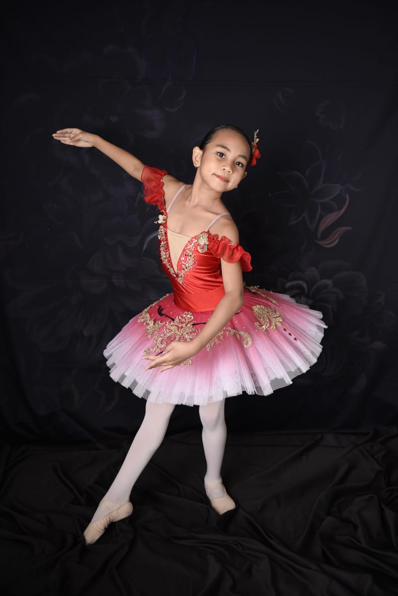 Karalia Hazellie Madjid — Classical dancer, Indonesia