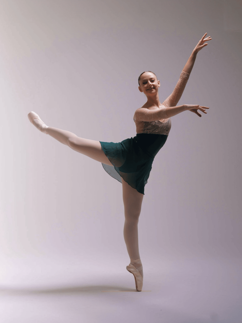 Mara Circelli — Classical dancer, Italy