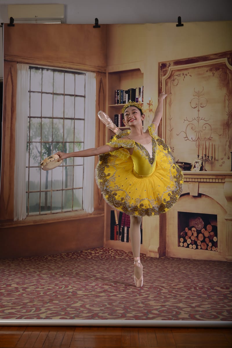 Faradea Tsabita Azzahra — Classical dancer, Indonesia