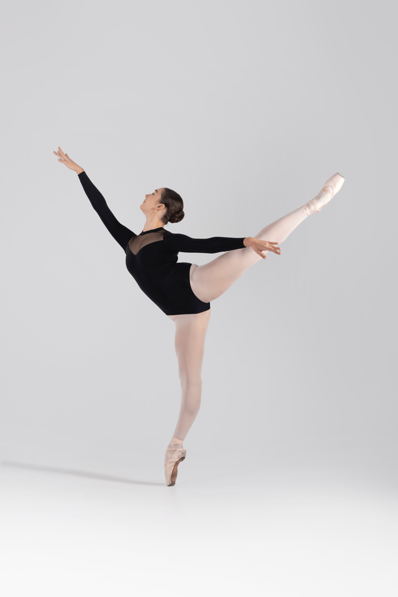 Miriam Berdie — Classical dancer
