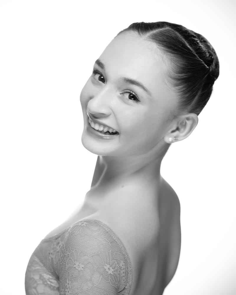 Yasemin Kayabay — dancer, United Kingdom