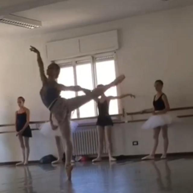 Giulia Cirulli — Classical dancer