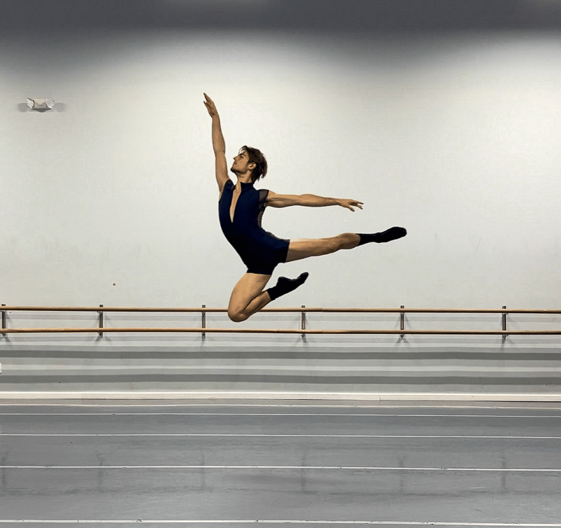 Gregori Humphreys — Classical dancer