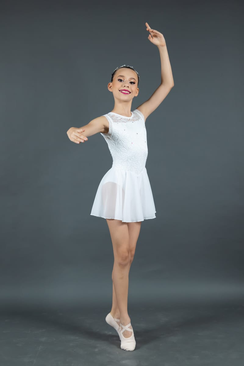 Elena Sofia Esquivel Quigley — Classical dancer, Mexico