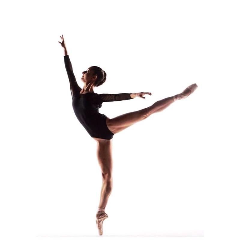 Marine Pellerin — Classical dancer