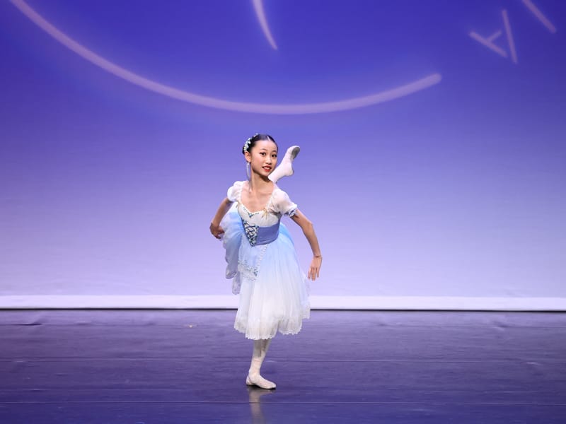Nina ZHU — Classical dancer, Australia