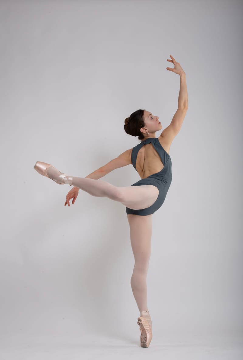 Lorenza Merveille — Classical dancer