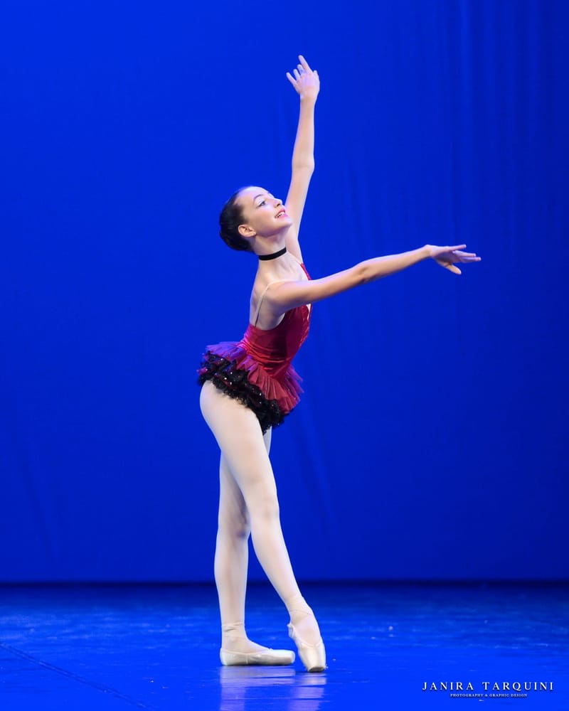 Giulia Quercioli — Classical dancer