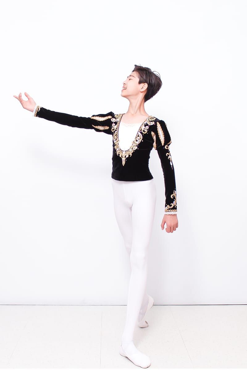 Hwang Jihoo — dancer, South Korea