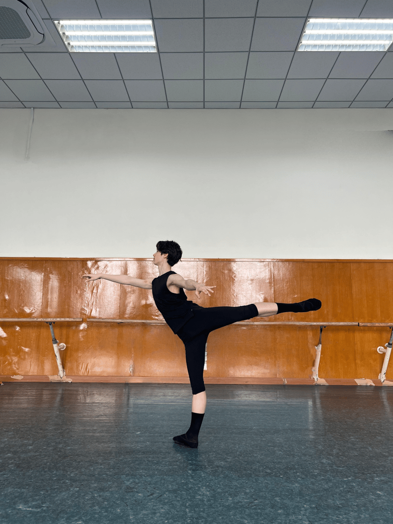 Yi'En Wolters — Classical dancer