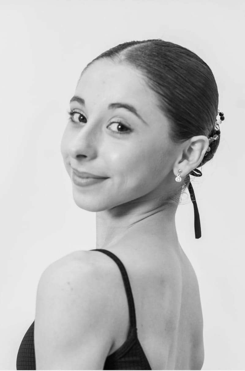 Alma Vicente — Classical dancer, Argentina