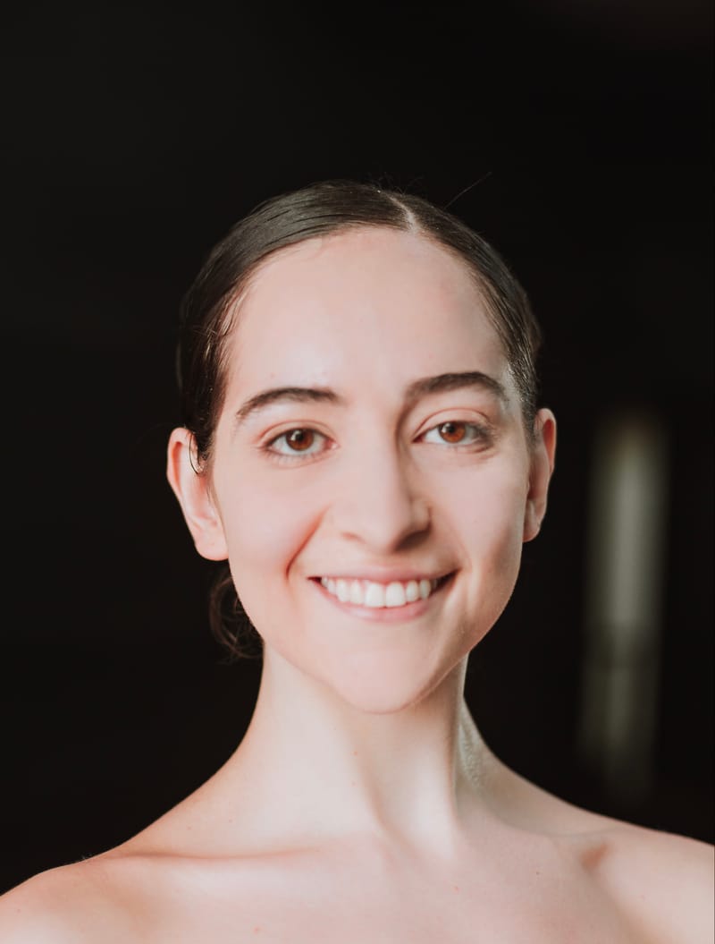 Izabela Fortes — Classical dancer, Argentina