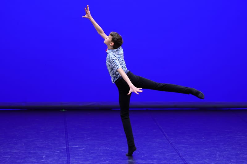 Marcell Fehervari — Contemporary dancer, Switzerland