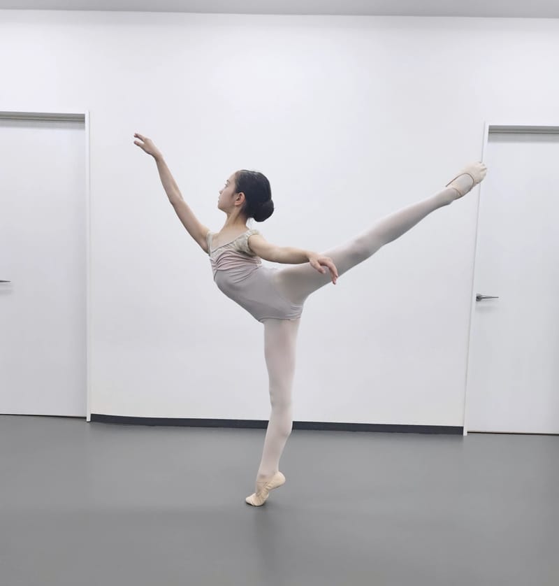 Himari Rose Yates — Classical dancer, Japan