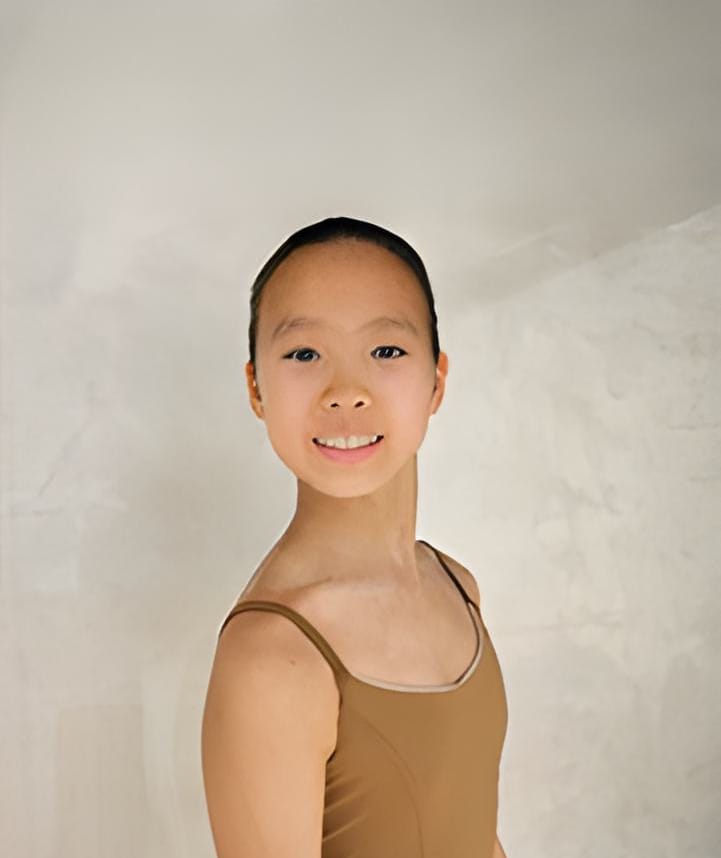 Zere Bakhitden — dancer, Kazakhstan