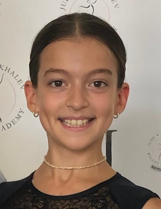 Adriana Petrova — Classical dancer, France