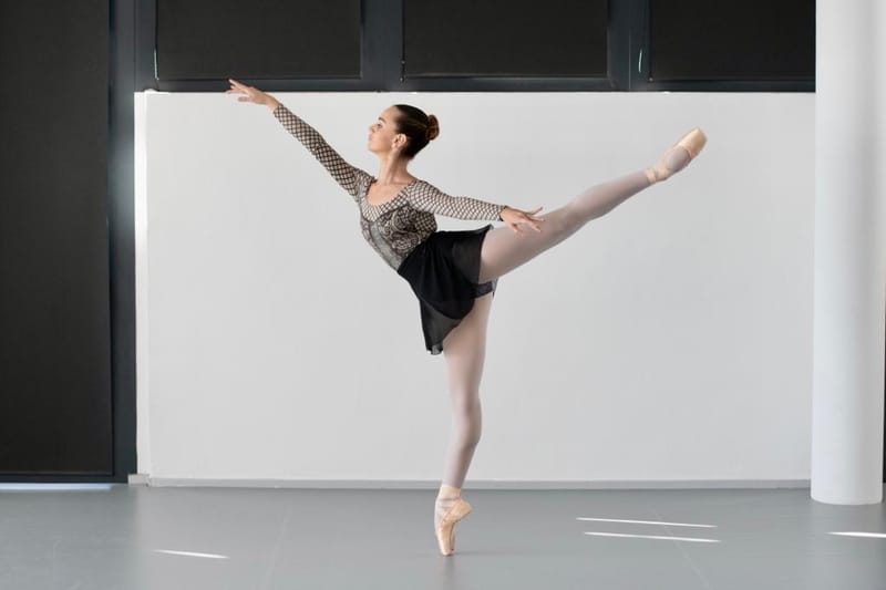 Loan Yvars — Classical dancer, France