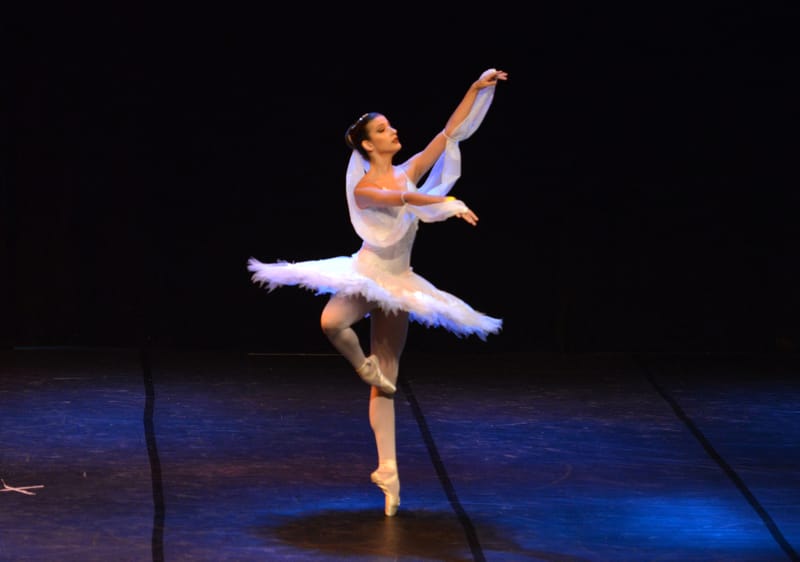 Clara Santos — Classical dancer, Italy