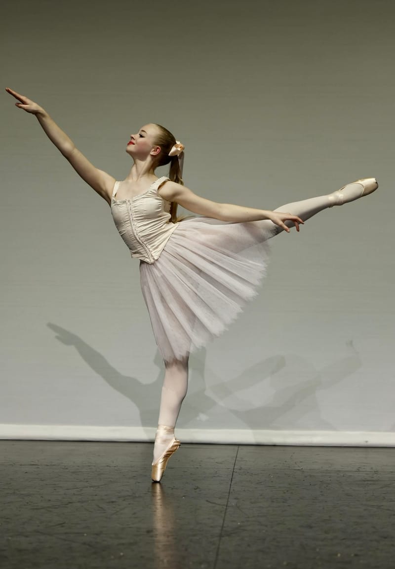 Holly Mere — Classical dancer, Australia