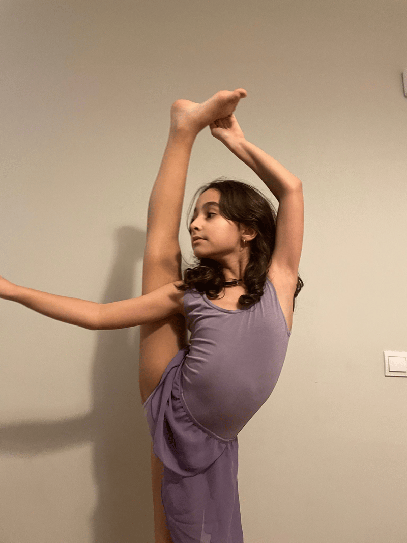 Francisca Tomas — Classical dancer