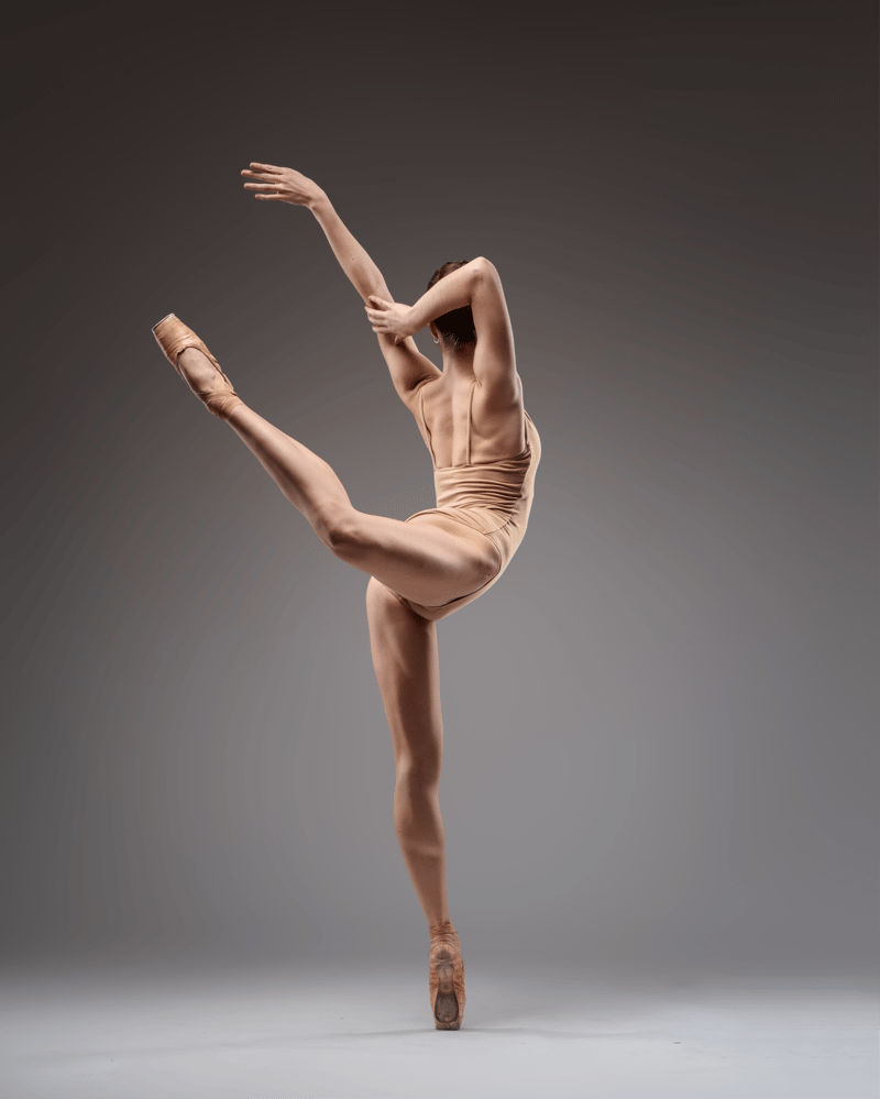 Hana López Wolanska — Classical dancer