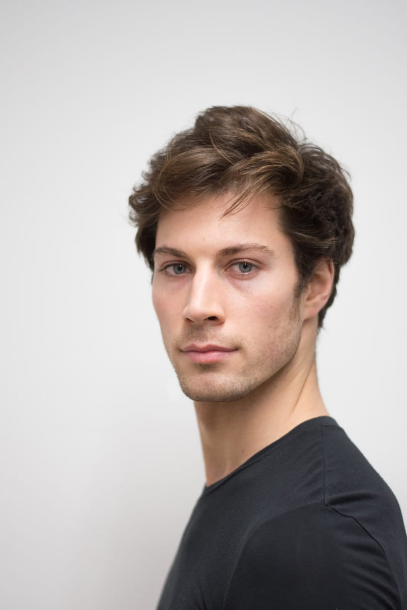 Emanuele Chiesa — Classical dancer