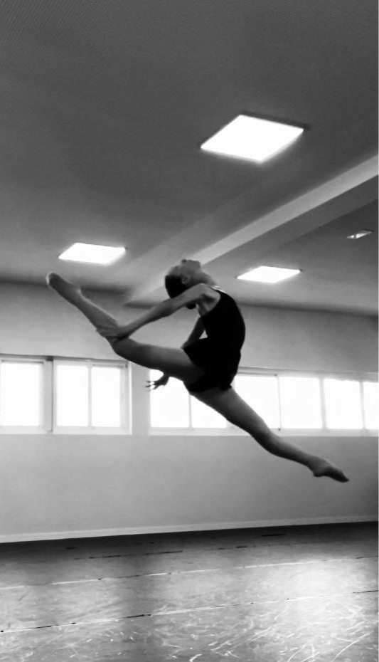 Sofia Latorre — Classical dancer, Sassari, Italy