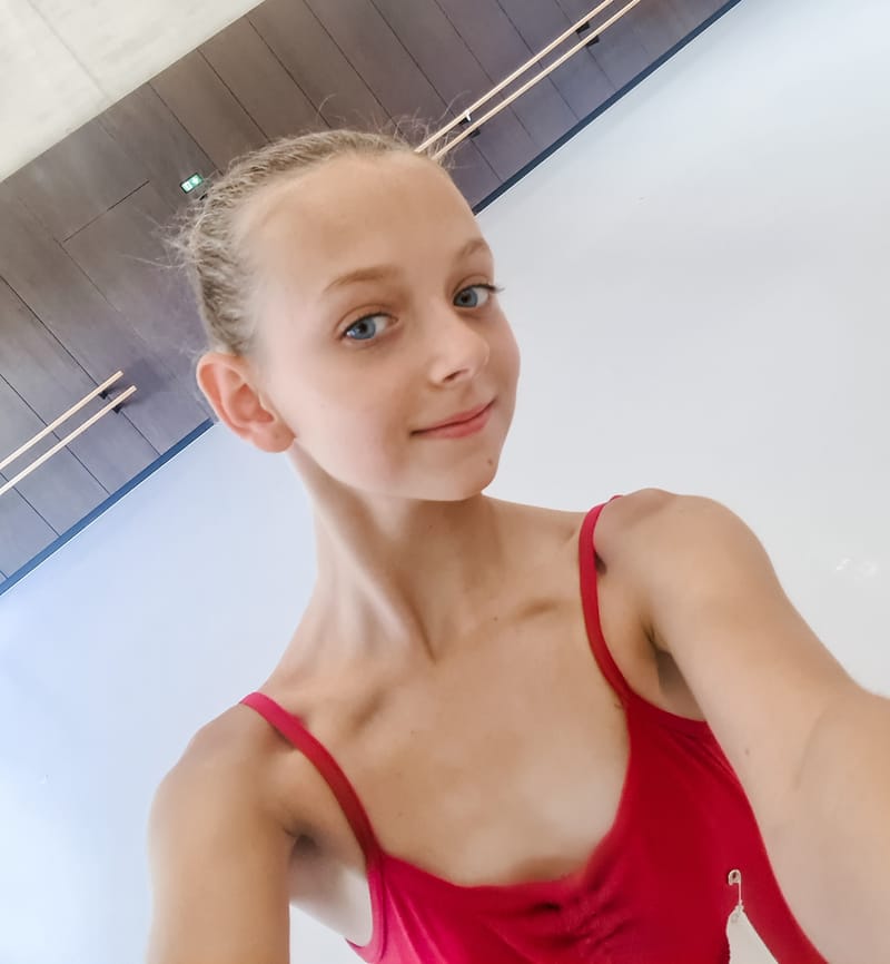 Katrina Zajceva — Classical dancer, Czechia