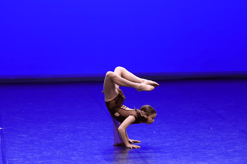 Olivia Lecluyse — Classical dancer, Kortrijk, Belgium