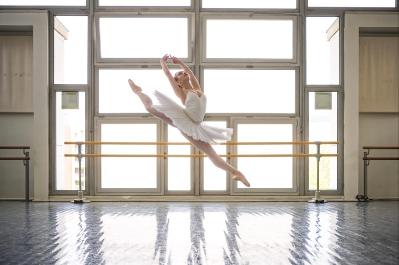 Léa Fouillé — Classical dancer, France