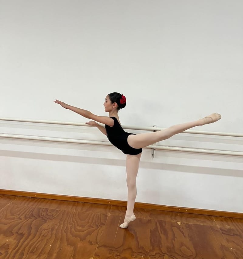 Mia Melissa Bojalil Peniche — Classical dancer, Mexico