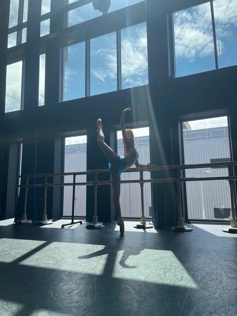 Manon Barry — Neoclassical dancer, United States