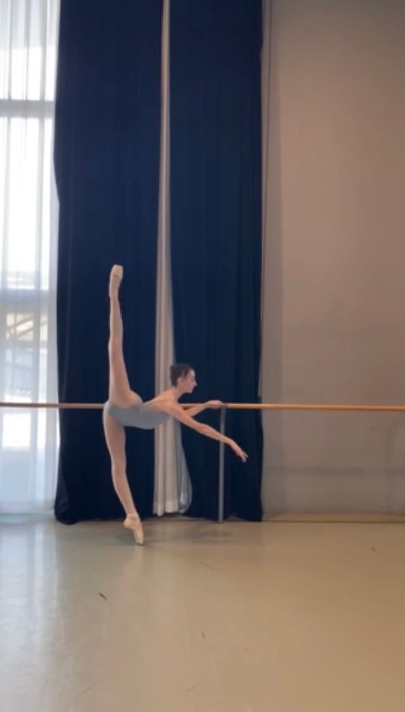 Anna Sofia de'Berardinis — Classical dancer