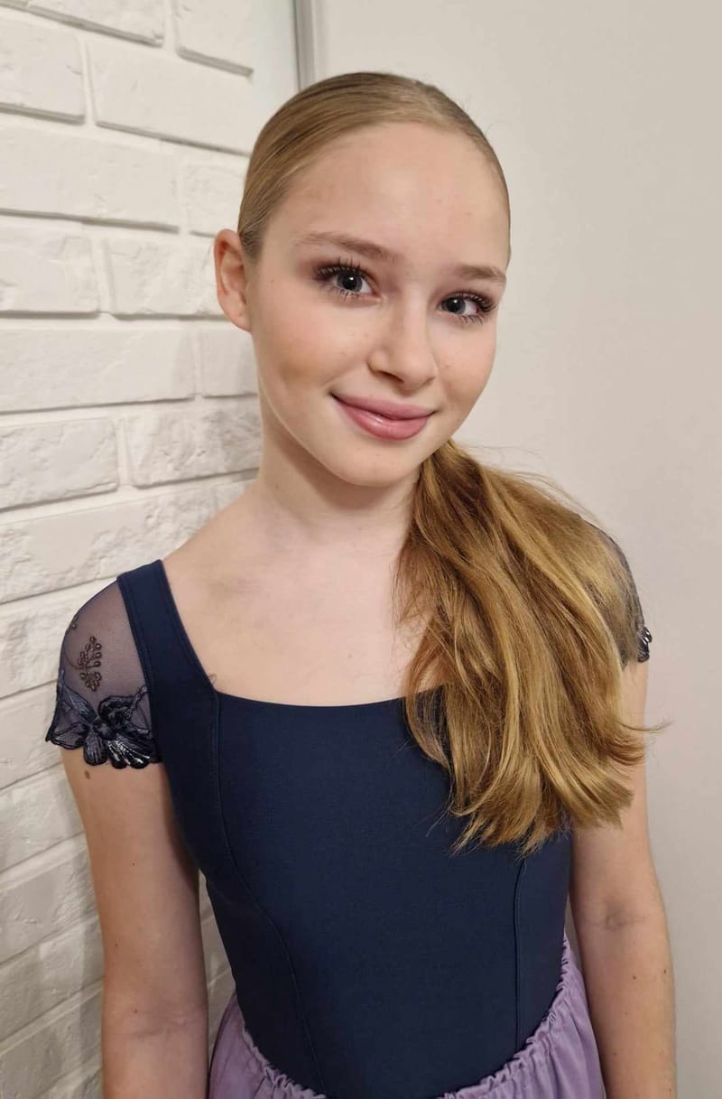 Adrianna Gesek — Classical dancer, Poland