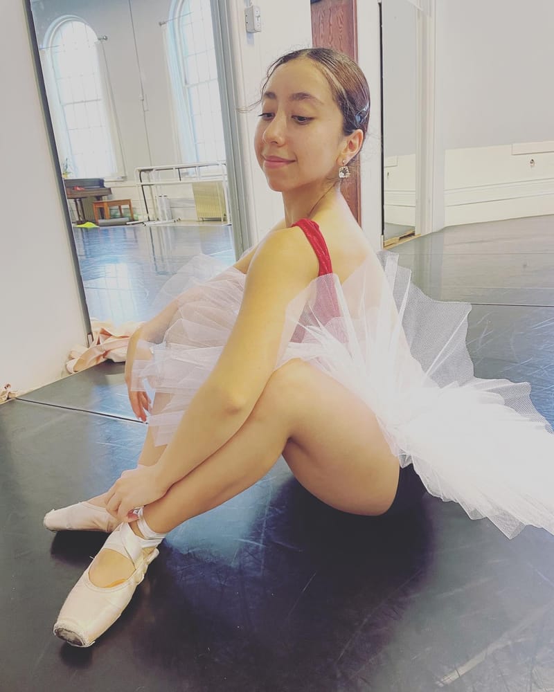 Perla Esperanza Munoz Gomez — Classical dancer, Canada