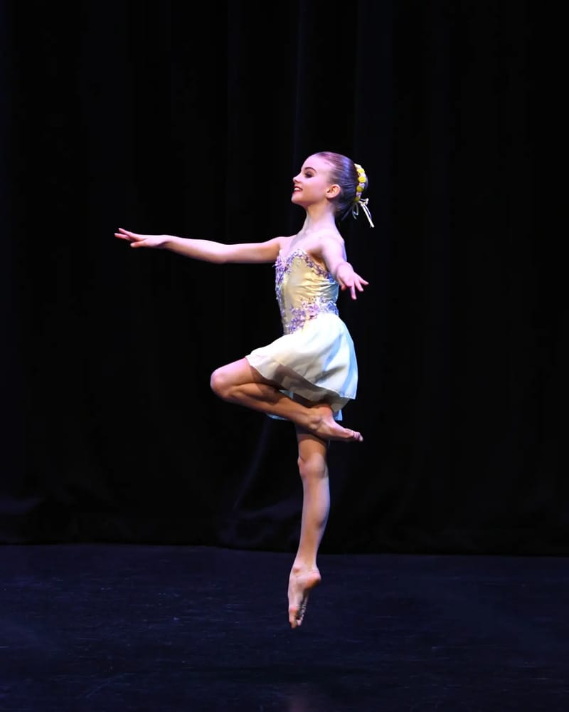 Keely Deegan — dancer, New Zealand