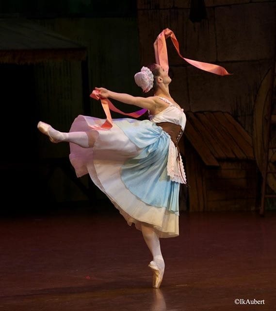Éléonore Guérineau — Classical dancer, France