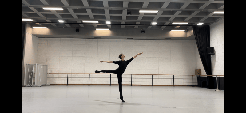 Peter Hull — dancer