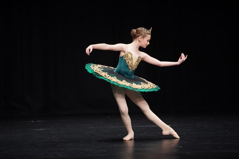 Olivia Harding — Classical dancer, Australia